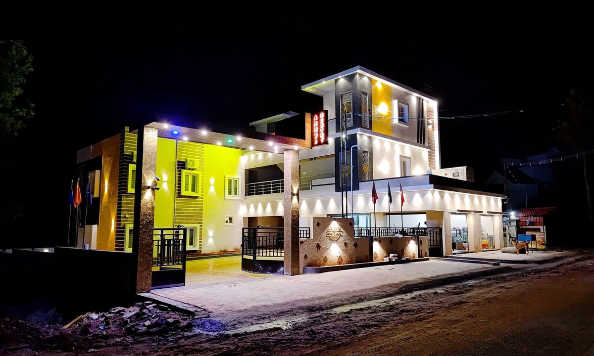 Namakkal Hotel | ARUVI RESORT