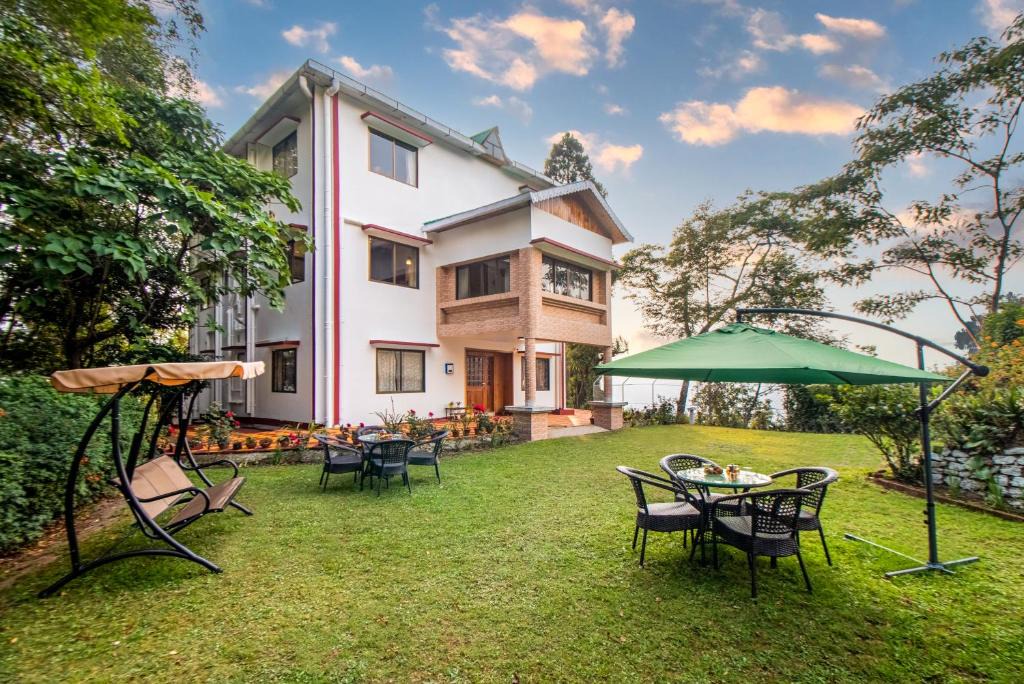 Darjeeling Villa | Arya Treetops And Tea Trails by VEO - Part of StayVista