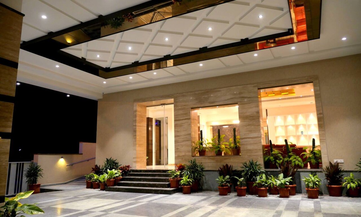 Hosur Hotel | ASR Parklane, A Bergamont Hotel - Hosur