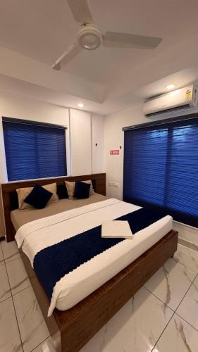 Kakkanad Apartment | Astros Residency