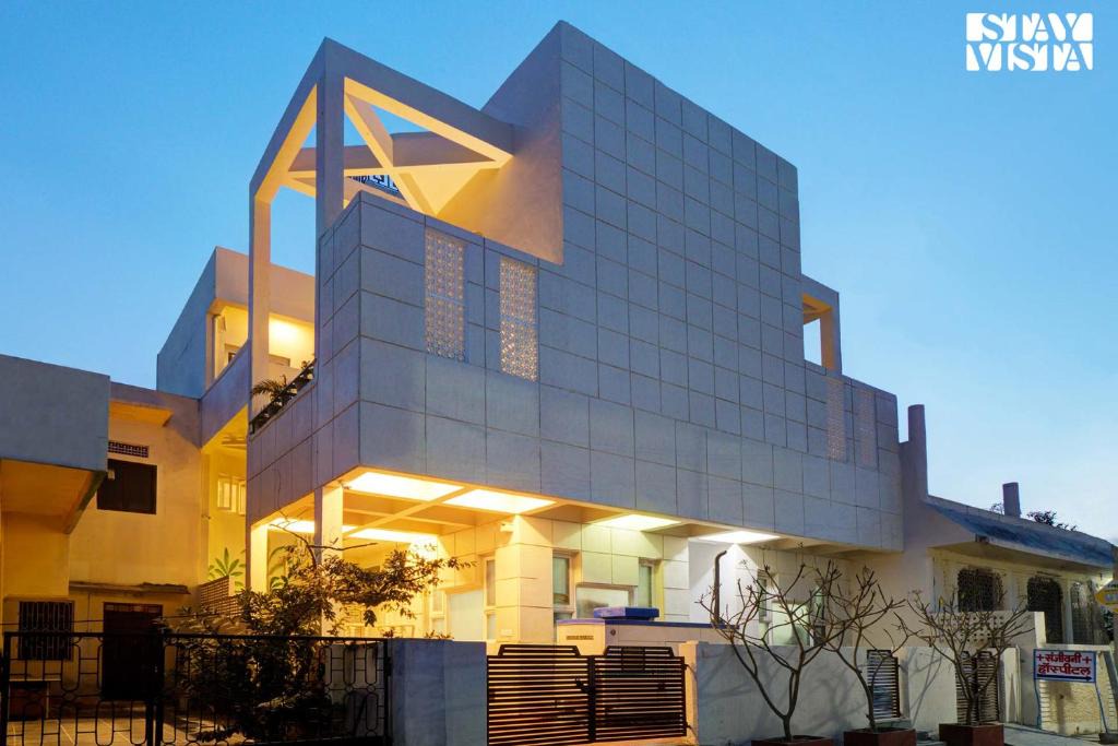 Udaipur Villa | Avaanti Boutique Homestay by StayVista, boasting Bohemian decor and a prime city center location for a uniquely stylish stay
