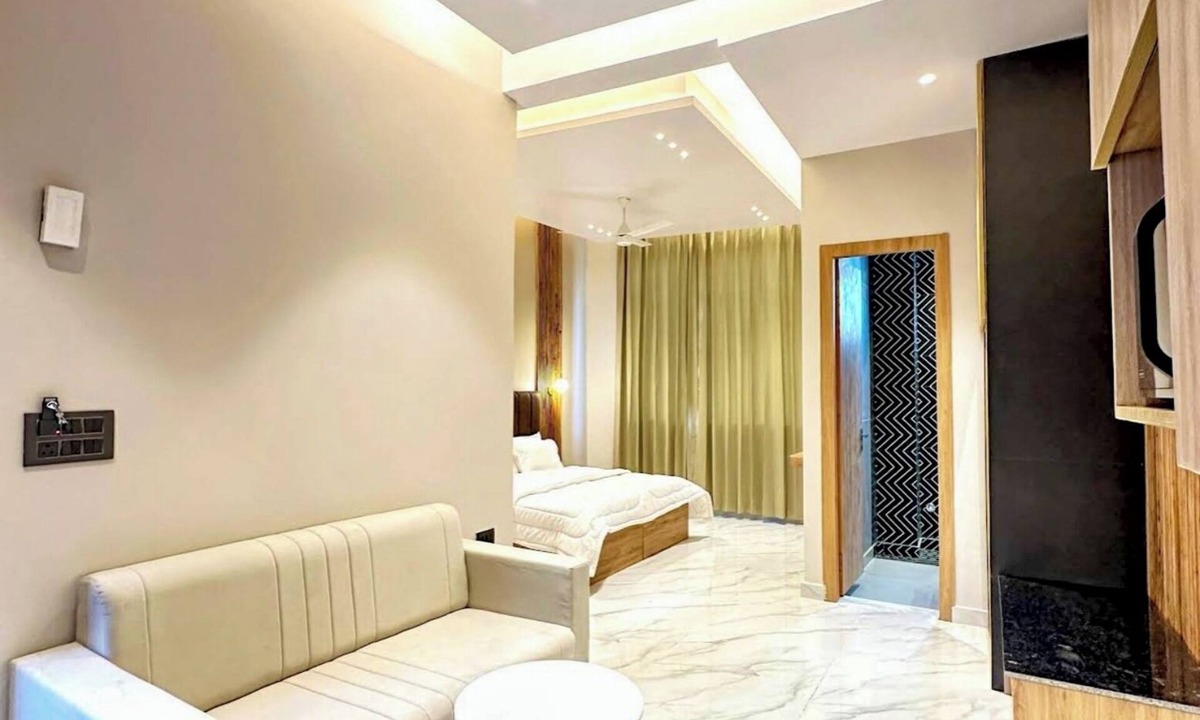 Tapovan Apartment | Awesome 1-bedroom apartment with AC in enchanting Rishikesh