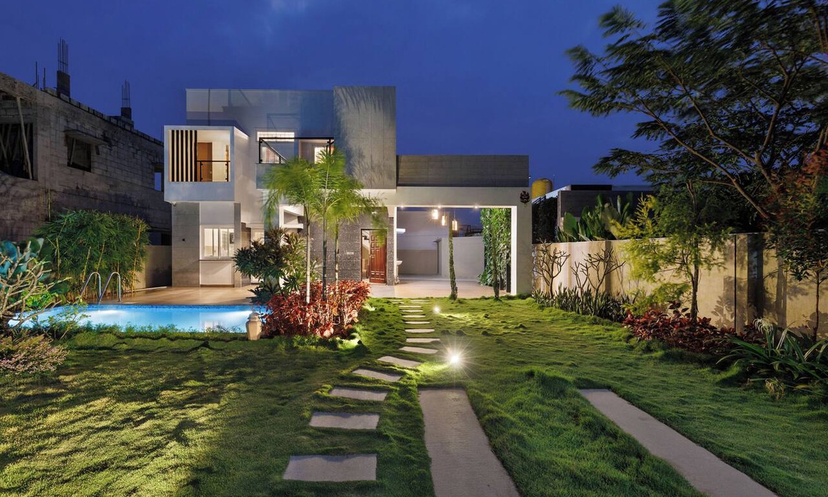 Hosur Apartment | Azure Lumina by Stayjade3bhkpool Garden1hr HSR