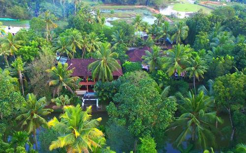 Aymanam House | Backwater Retreat Kumarakom