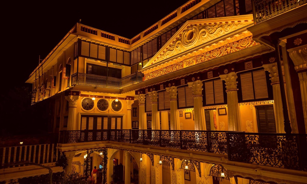 Murshidabad Hotel | Bari Kothi Heritage Hotel
