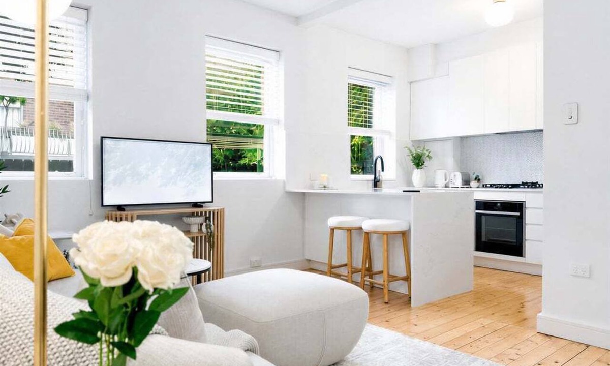 Neutral Bay Apartment | BB009 - Neutral Bay Village Living | Modern Comfort