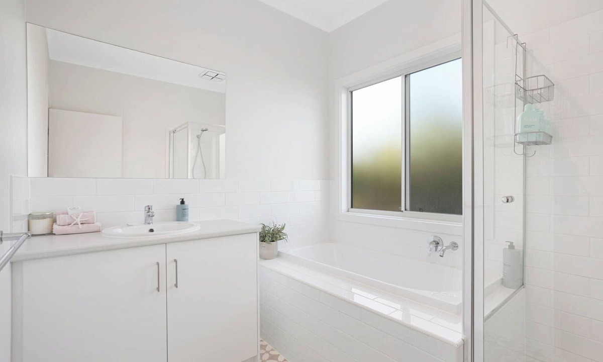 Goolwa Beach House | Beach by the Dunes: Relaxing, contemporary beach house, walk to beach and river