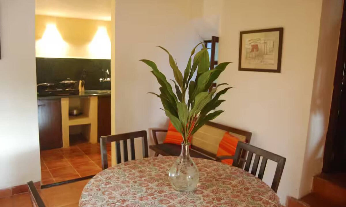 Vagator House | Beach facing cottage in Anjuna