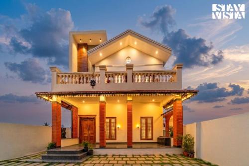 Chikkamagaluru Villa | Bean & Brick Villa by VEO, StayVista - 4BHK with Pet Friendly & Garden