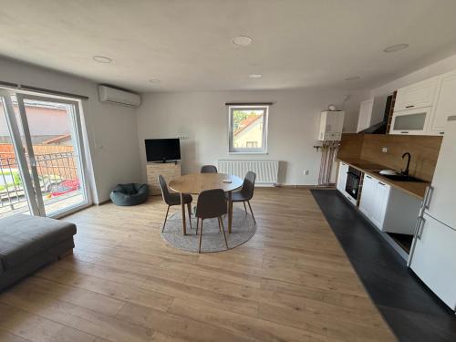 Odorheiu Secuiesc Apartment | Bee apartman