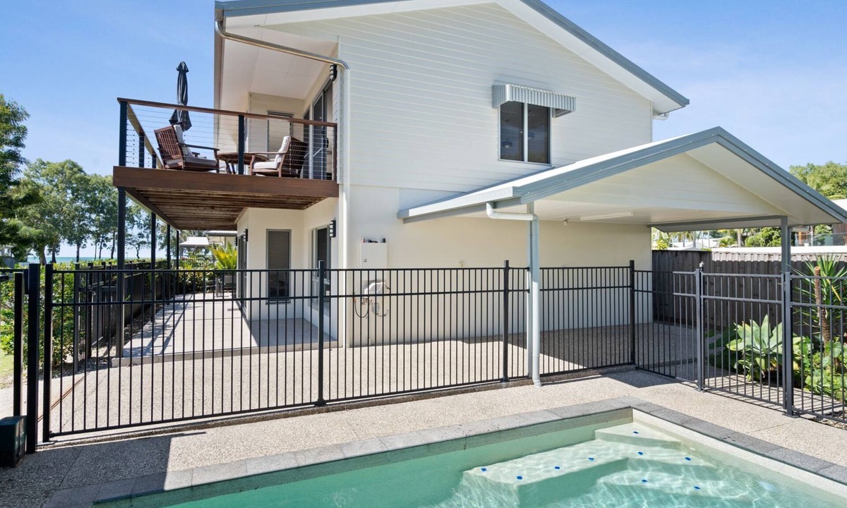Clifton Beach House | Belle Escapes Beachside Oasis