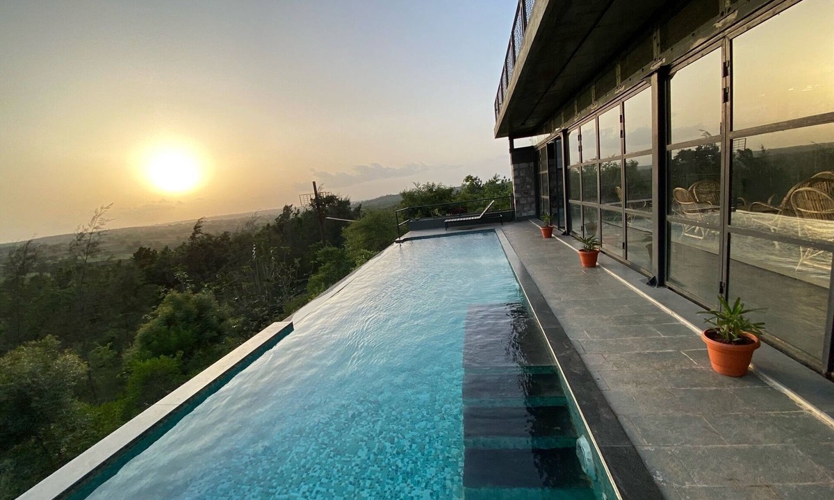 Bail Hongal Bed & Breakfast | BEVINA MANE 103