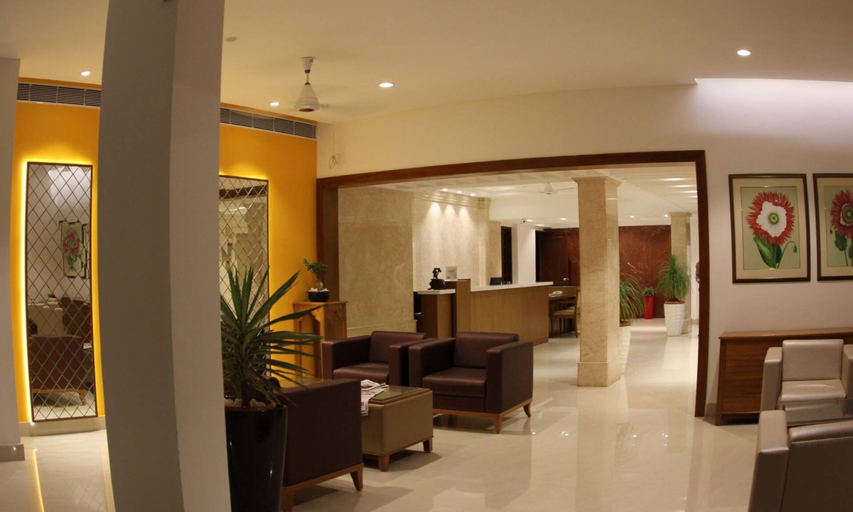Guruvayur Hotel | Bhasuri Inn Guruvayoor