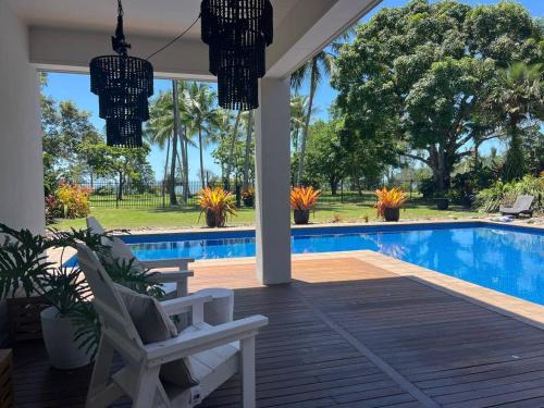 Kewarra Beach House | BIG Beach House Tranquility