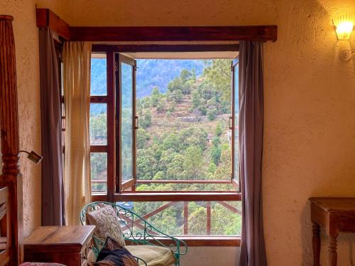 Ramgarh Ski Chalet | Bird Songs