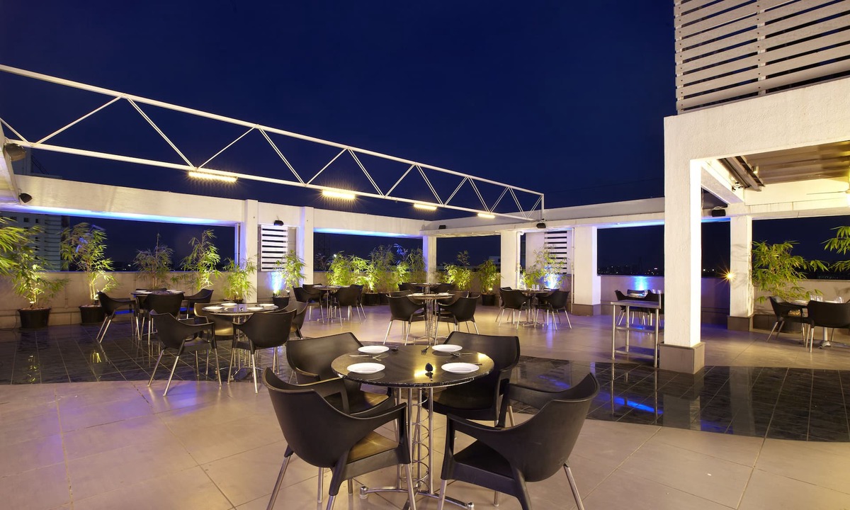 Phase 1 Hotel | Bizz Tamanna Hotel Hinjawadi, Pune