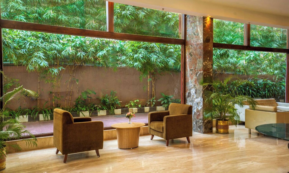 Malleshwaram Hotel | Bloom Boutique | Bangalore Palace Rd.