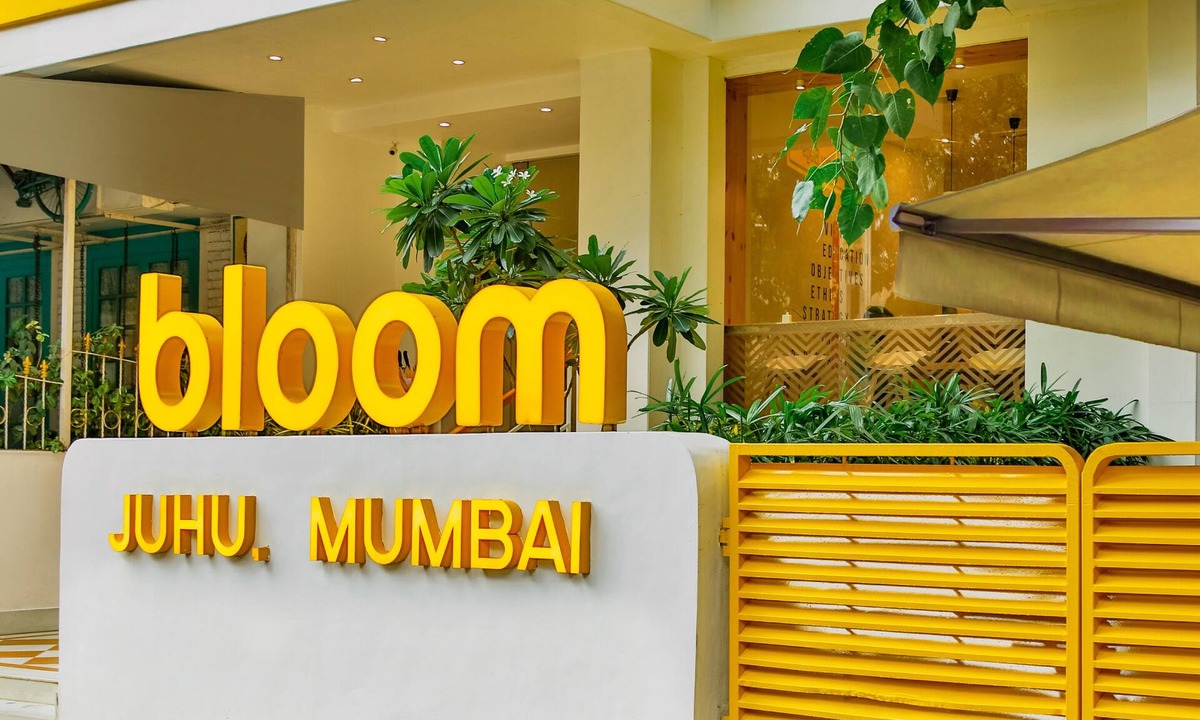 Juhu Hotel | Bloom Hotel Juhu