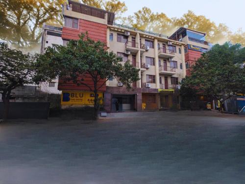 HBR Layout Hotel | Blu The Hotel