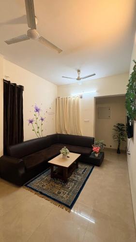 Vadanemelli Hotel | Blue heaven inn