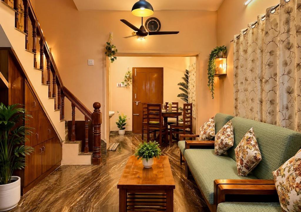 Kanyakumari House | Blue home stay- 10min walk to kanyakumari beach