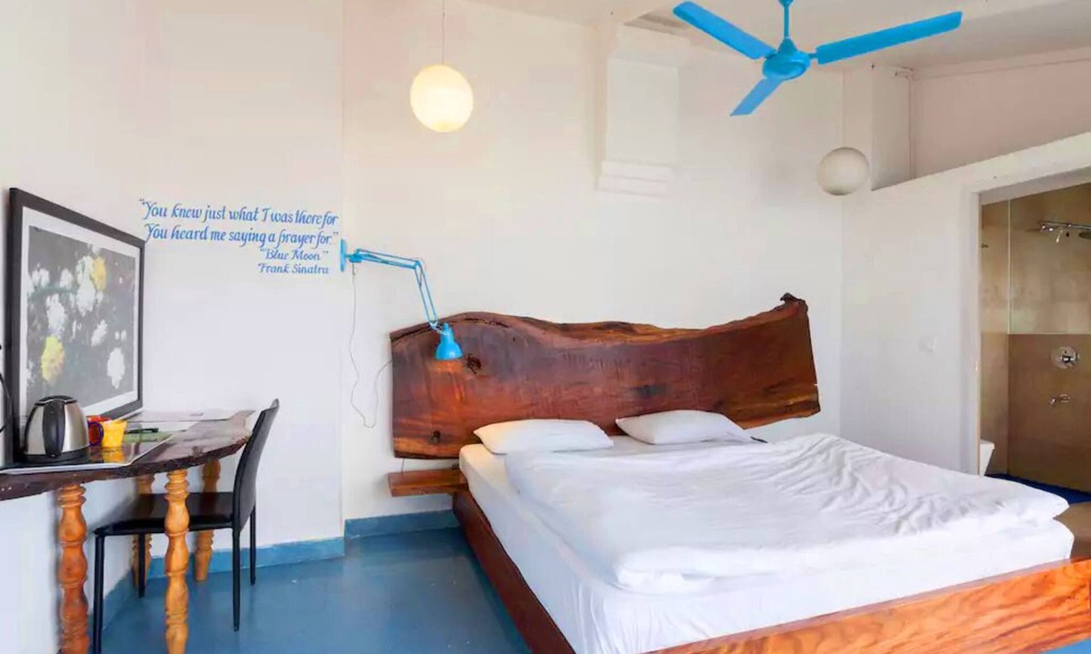 The Mall Road Hotel | Blue Moon, Mussoorie