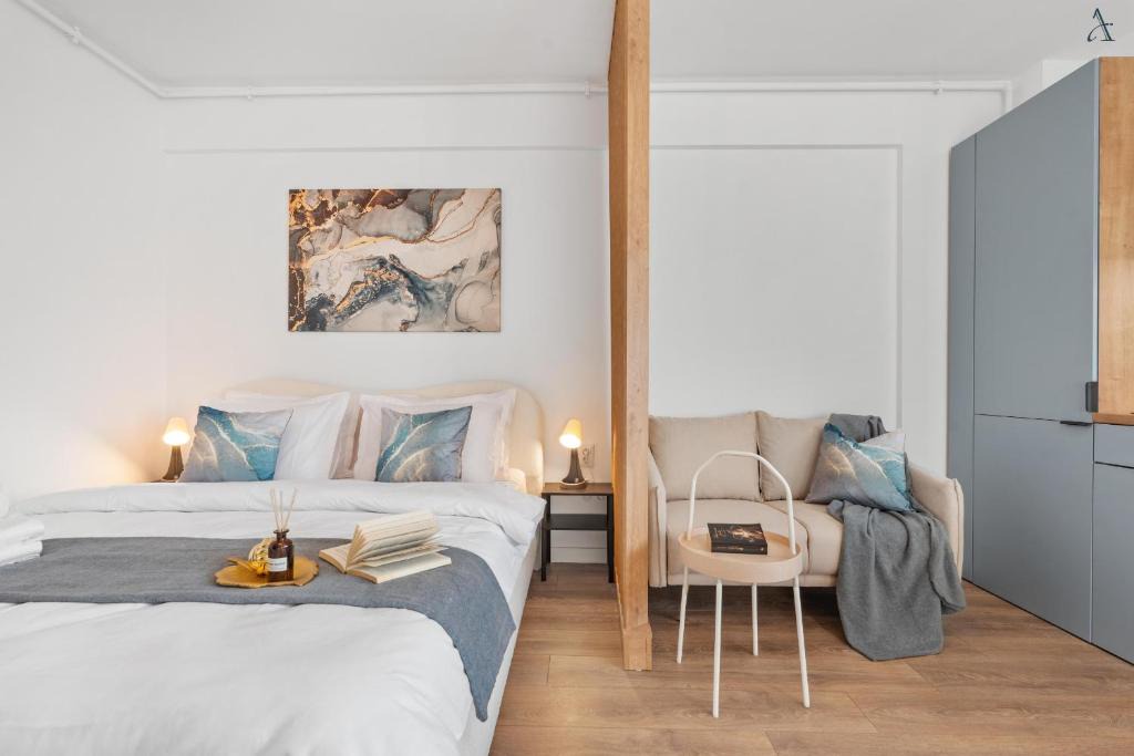 Tunari Apartment | Blue Studio LaForesta