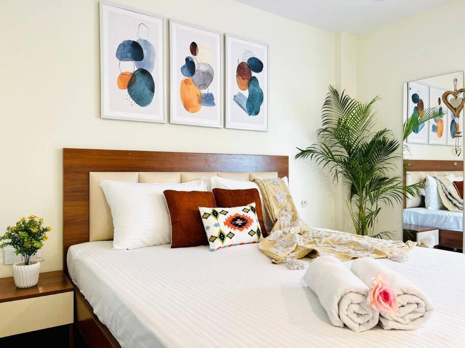 Gachibowli Apartment | BluO 1BHK Suite Gachibowli - Lift Terrace, Garden