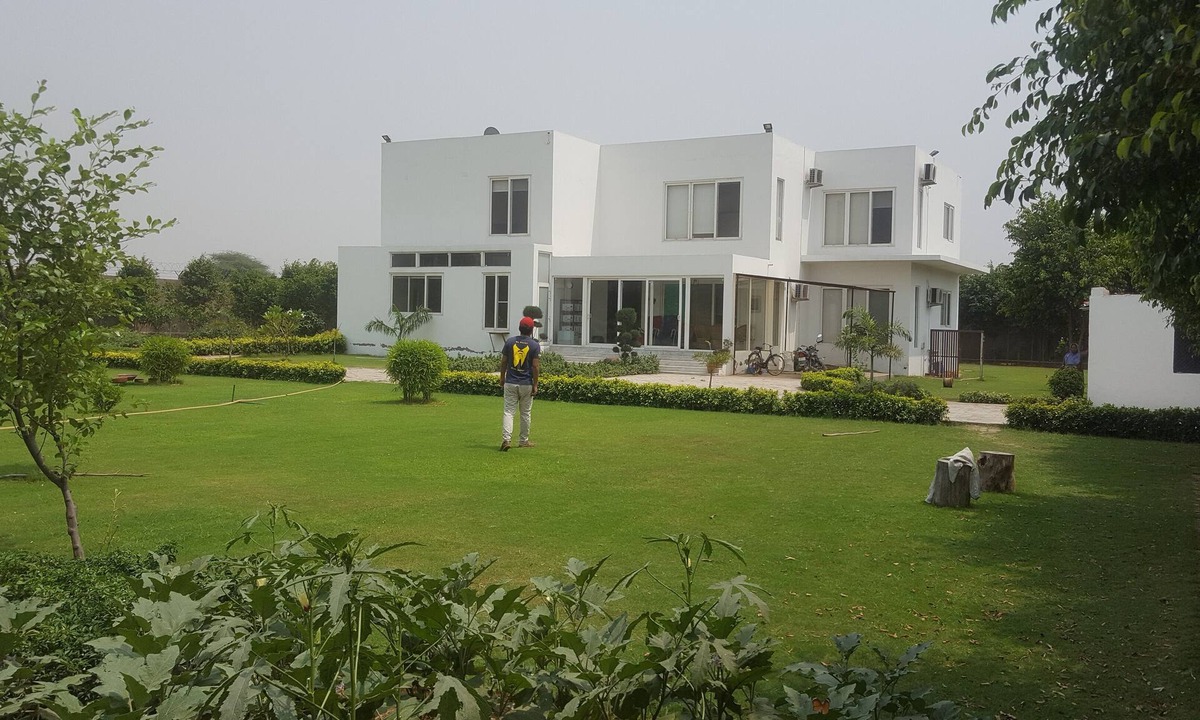 Gurugram House | BnBBuddy FarmHouse,Gurugram