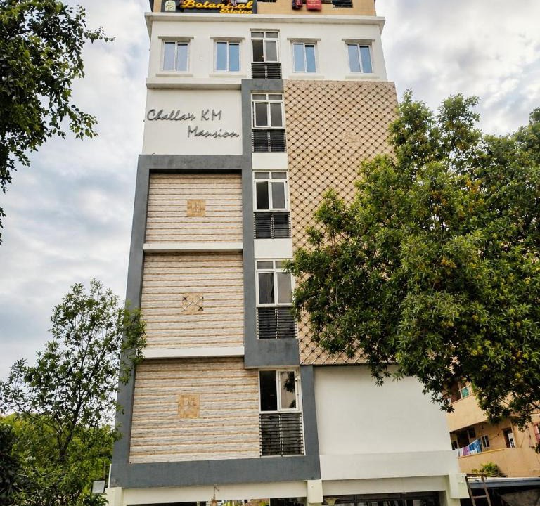 Kondapur Hotel | Botanical Living