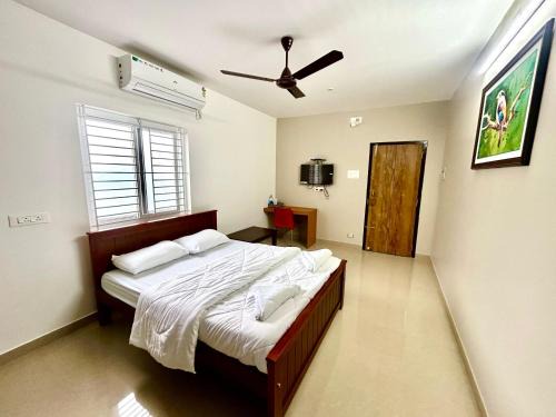 Coimbatore Bed & Breakfast | BR Farm Stay