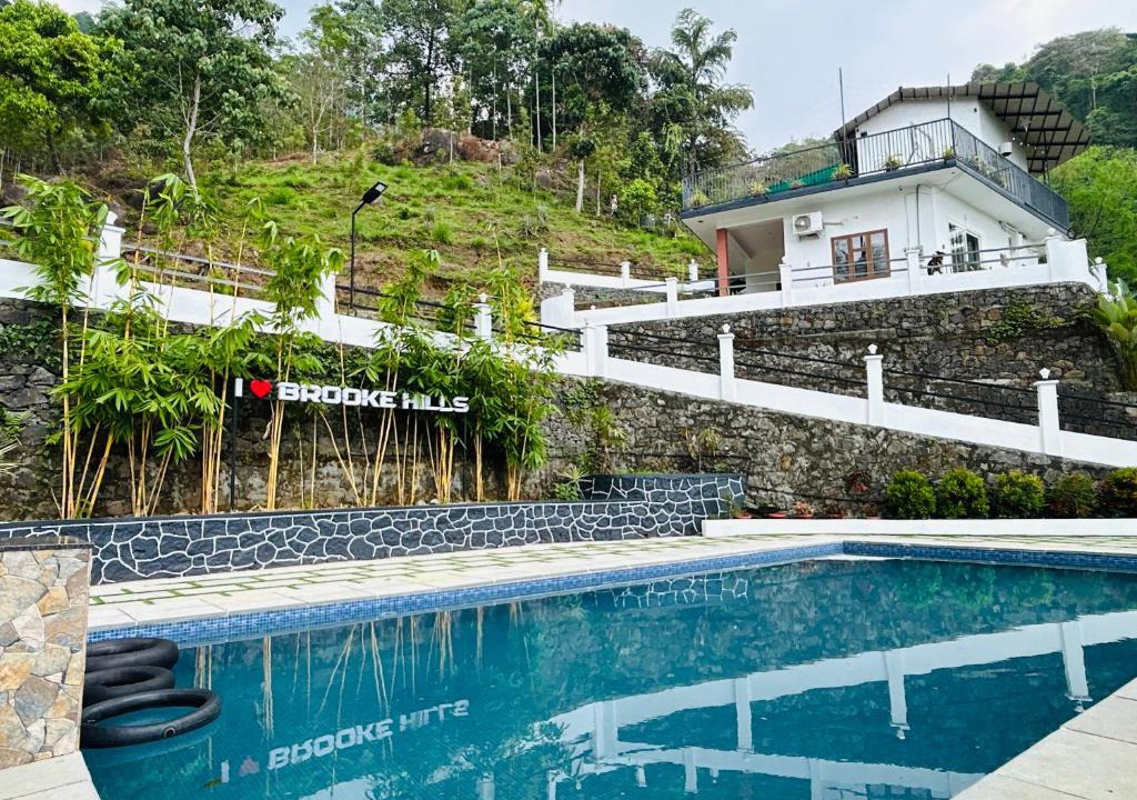 Lakkidi Resort | Brooke hills 2 BHK villa falls view