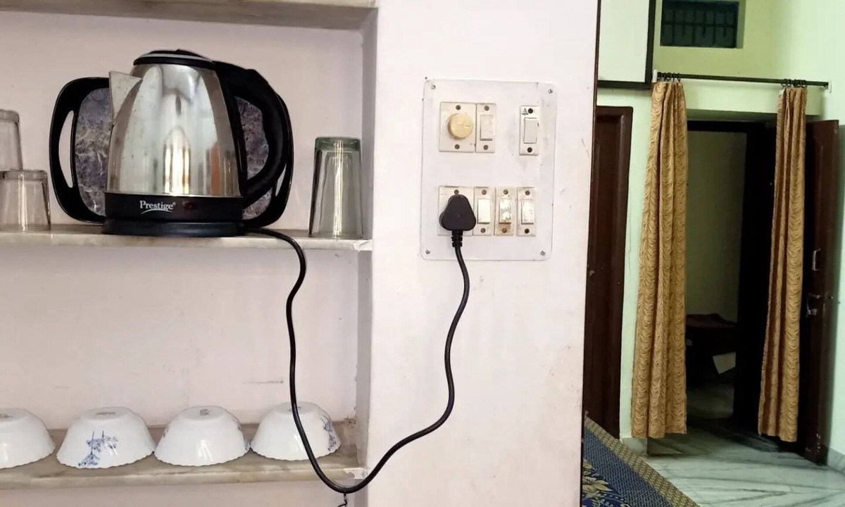 Gayariawas Apartment | Budget friendly Homestay at very good locality nearby all attractions