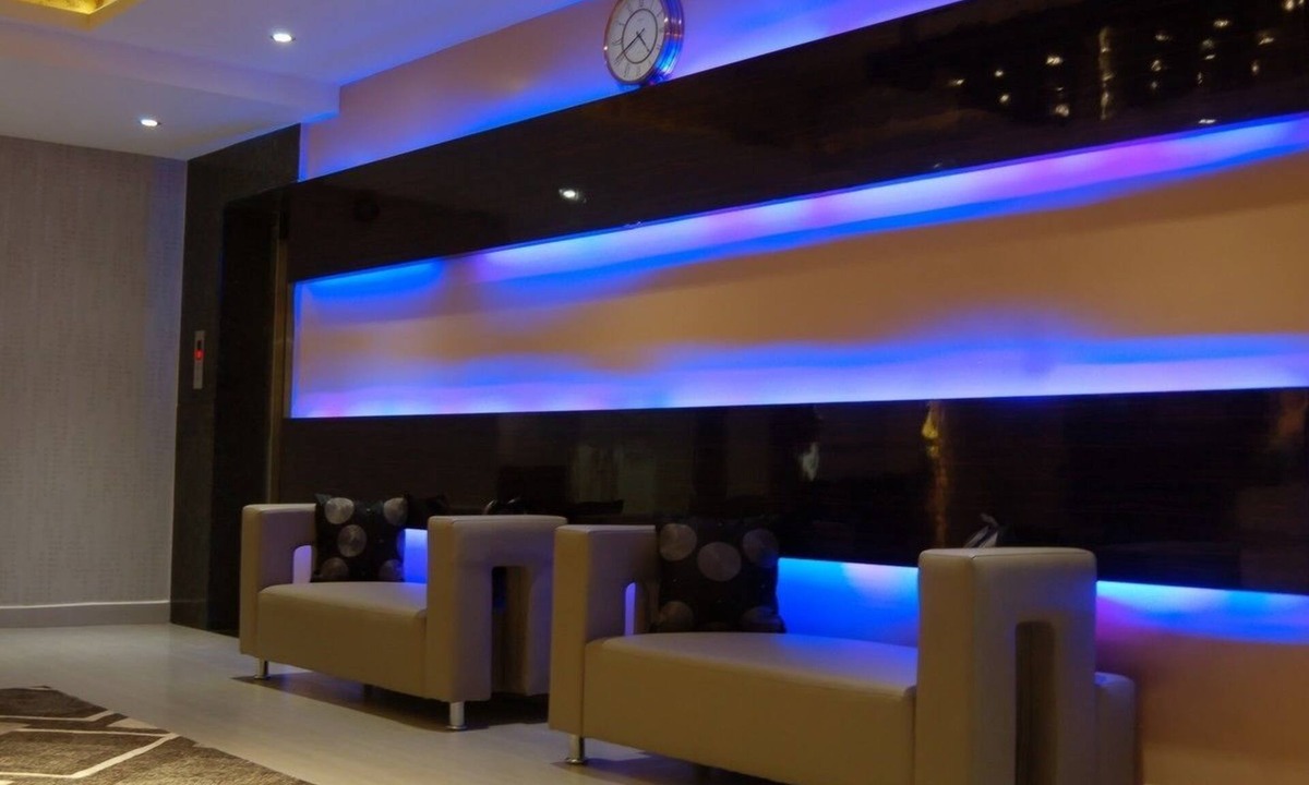 Chromepet Hotel | Buhari Royale Boutique Hotel