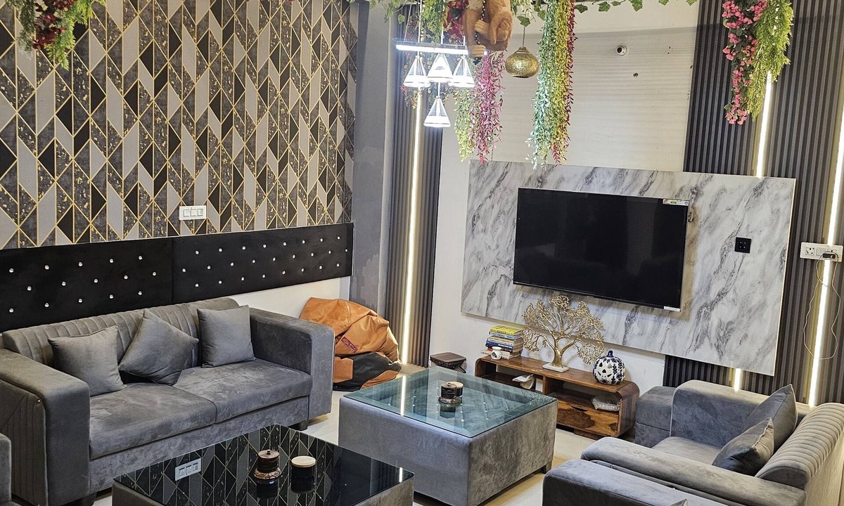 Sector 63 Villa | Bunk house villa