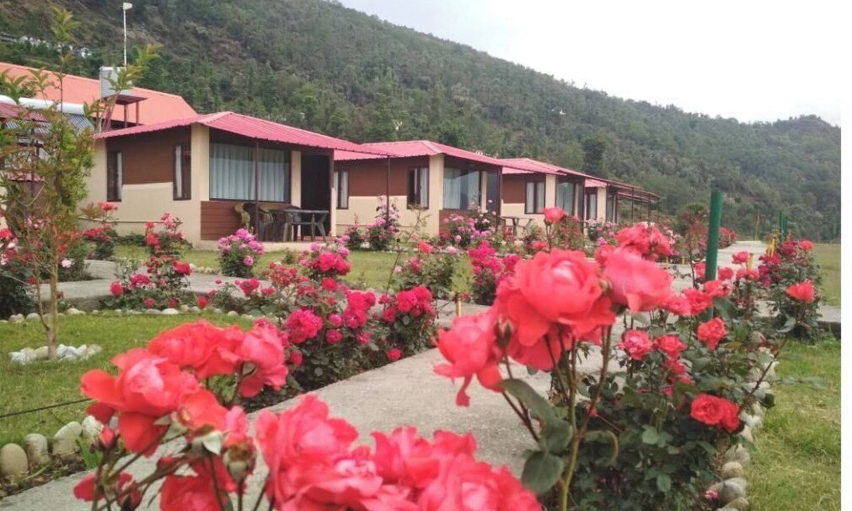 Narainkoti Hotel | Buransh Heli Resort