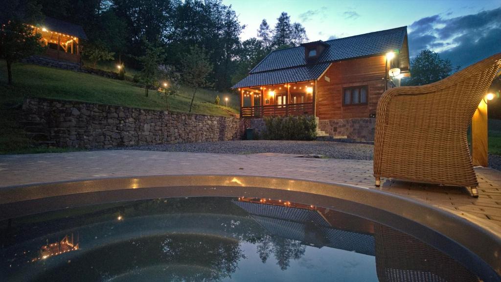 Giulesti House | Cabana Codrii Maramuresului