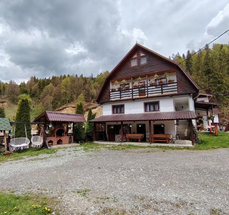 Arieseni Cabin | Cabana Dory și Dan