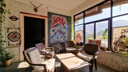 Pushkar Hotel | Café The Wall