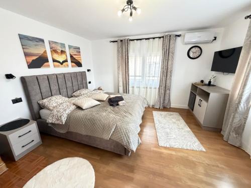 Suceava County Bed & Breakfast | Cameră dublă cu baie privată externă