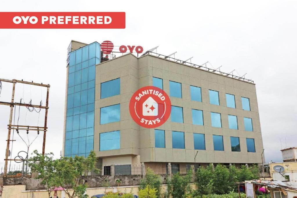Bhopal Hotel | Capital O 2642 Skyline Hotel