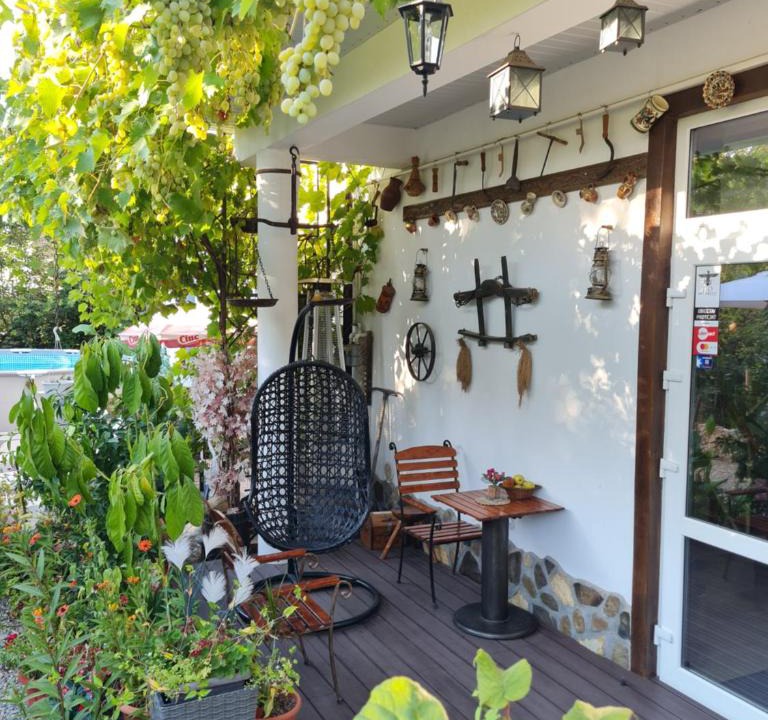 Sinpetru Apartment | CASA ARYAN