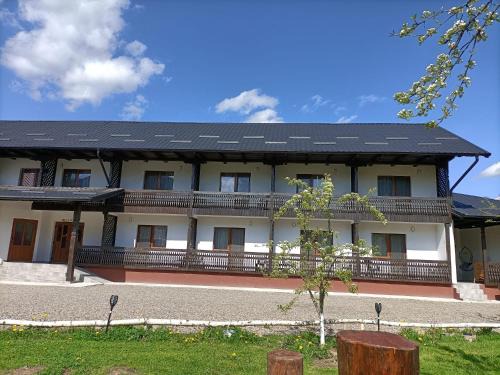 Campulung Moldovenesc House | Casa Câmpulungeană