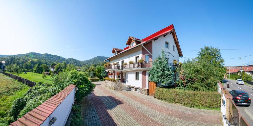 Brasov House | Casa Din Noua