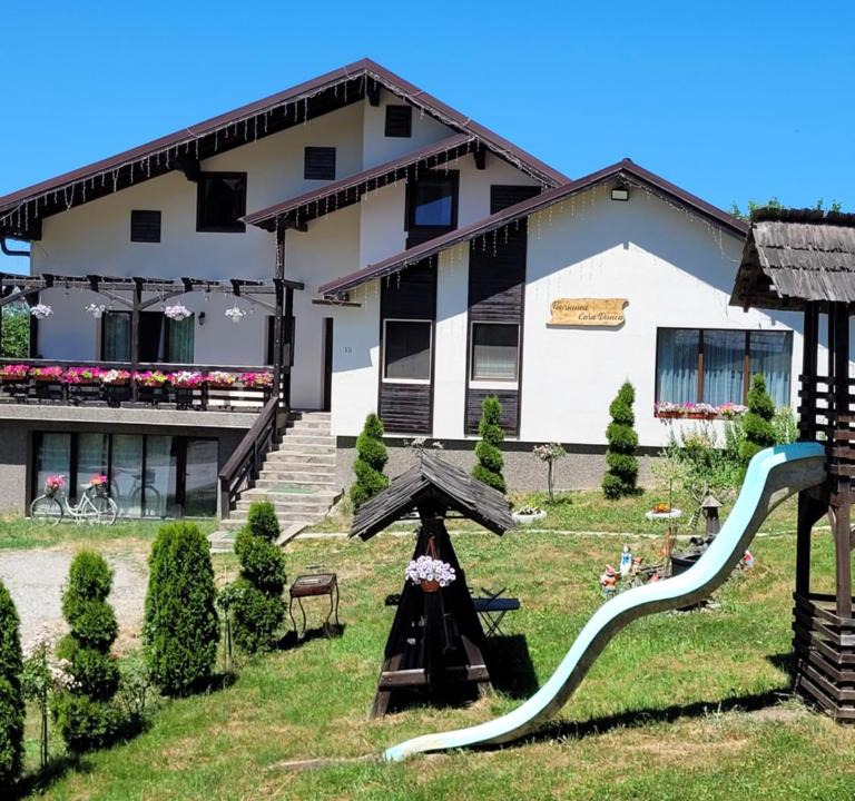 Sighetu Marmatiei Cabin | Casa Dunca