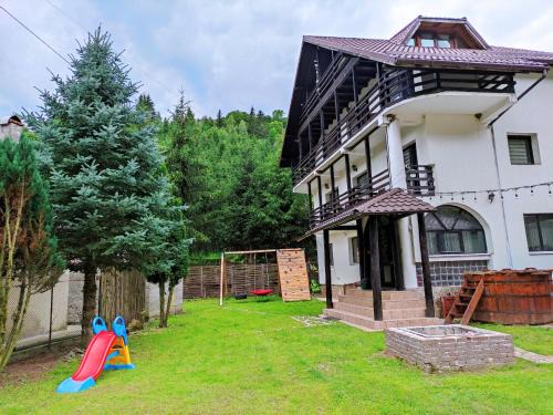 Rucar House | CASA HAIDUCILOR SATIC