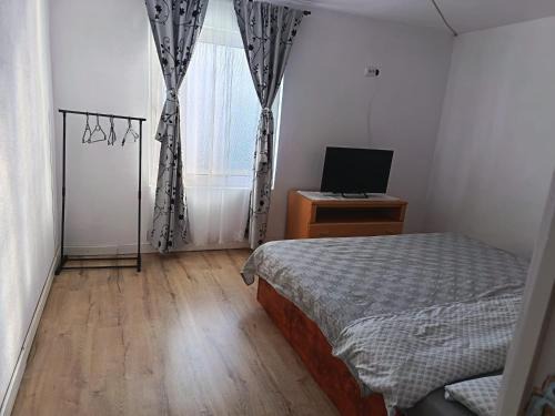 Tasnad House | Casa Tasnad