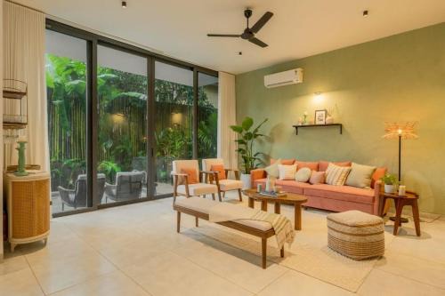 Pilerne Industrial Estates Villa | CASA VASU VILLA private Pool Jacuzzi Caretaker