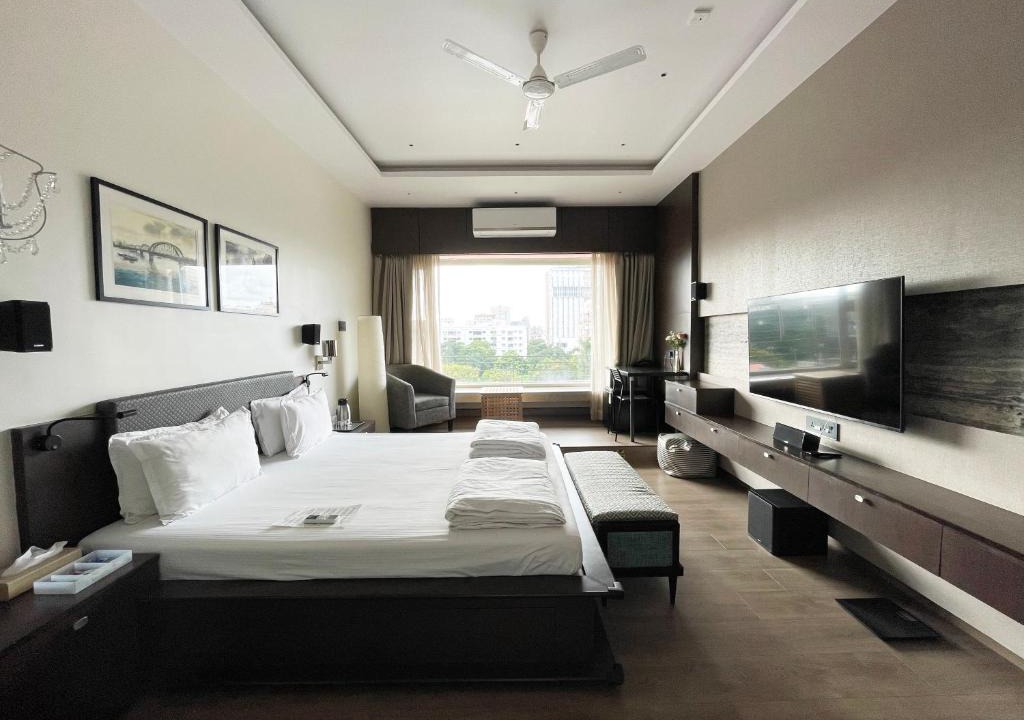 Bhowanipore Bed & Breakfast | Central Bed & Breakfast