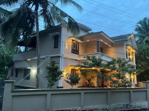 Kozhikode House | Chaithanya Residency Near to IIM & NIT Kozhikode